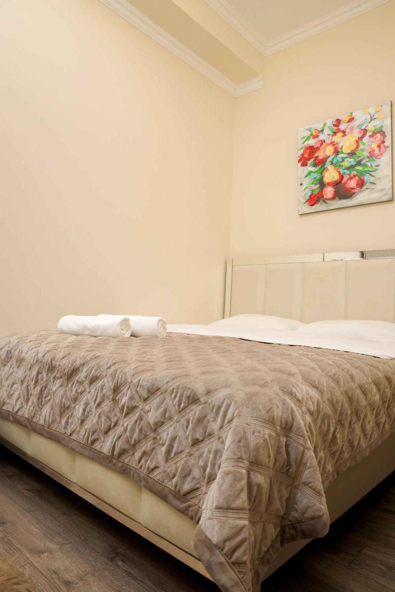 4Elements Apartments 耶烈万 外观 照片
