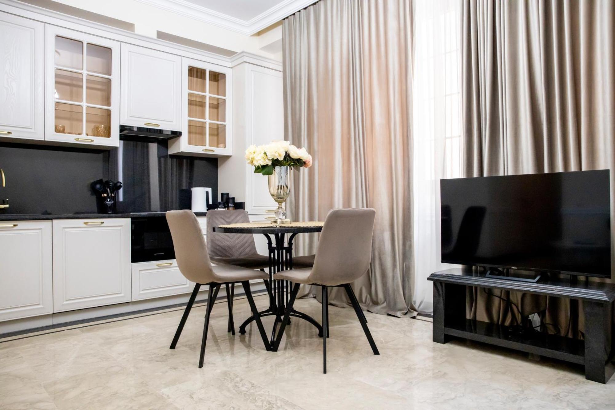 4Elements Apartments 耶烈万 外观 照片