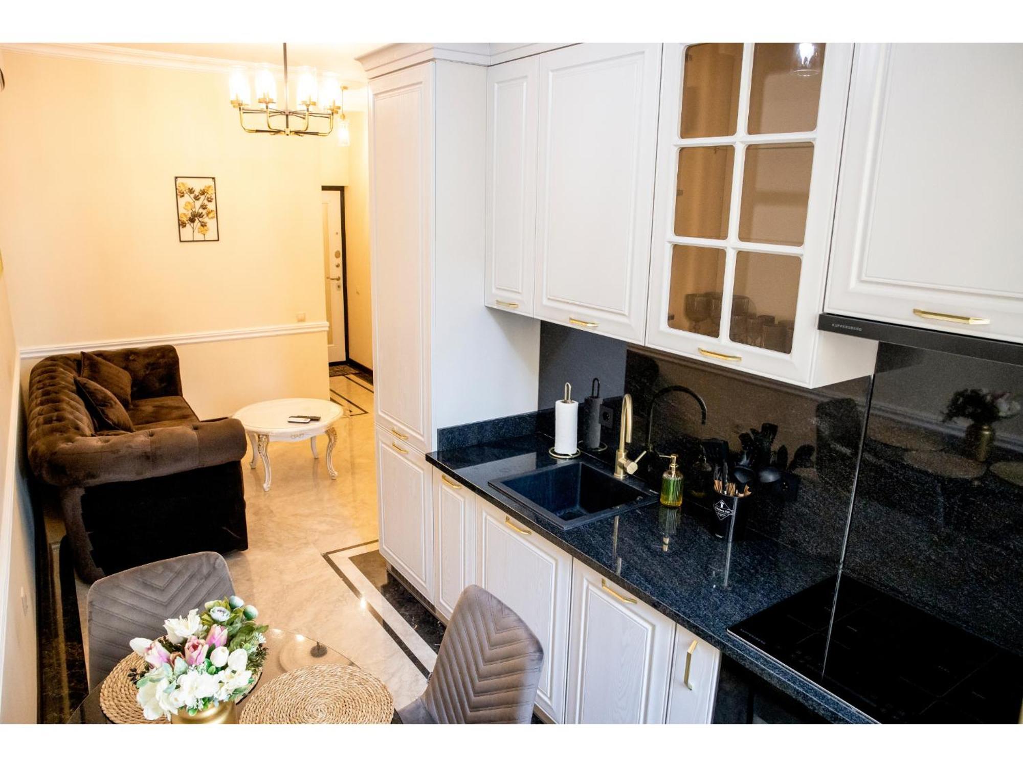 4Elements Apartments 耶烈万 外观 照片